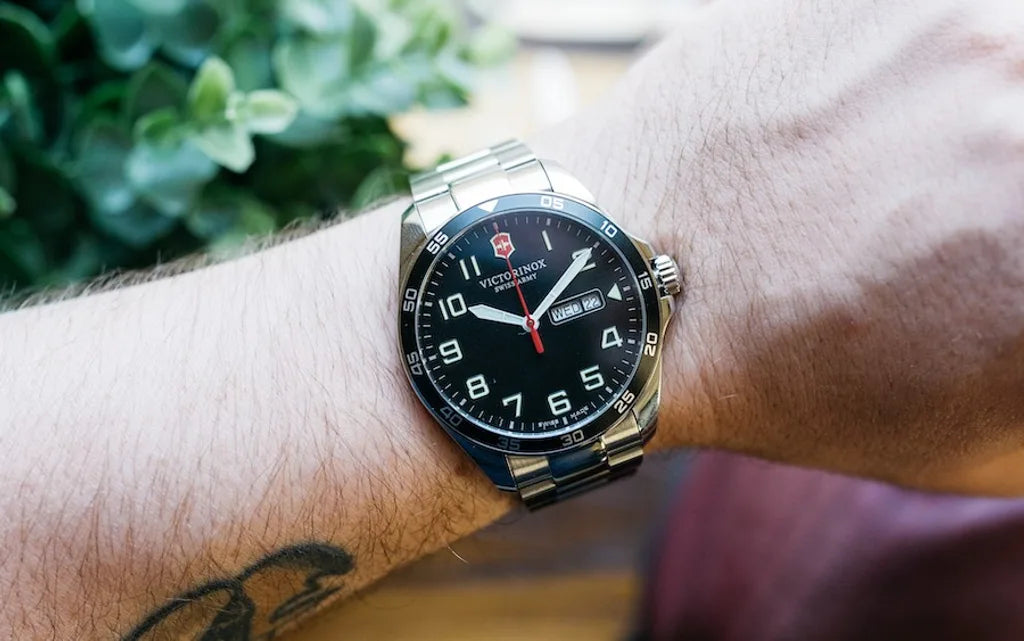 Victorinox Swiss Army FieldForce 241849 100M Men's Watch